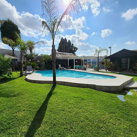 The Guesthouse Vanderbijlpark Dış mekan fotoğraf