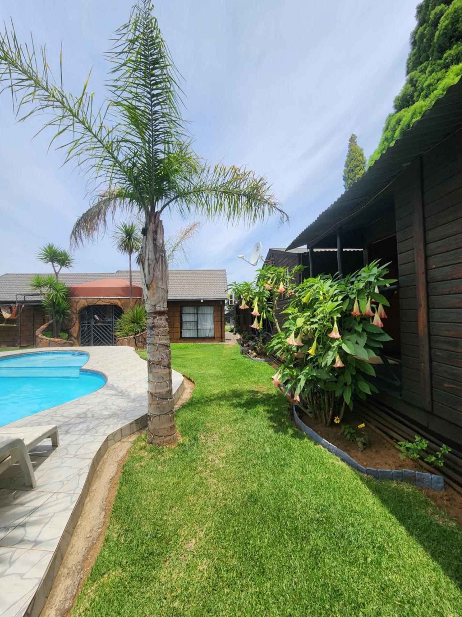 The Guesthouse Vanderbijlpark Dış mekan fotoğraf