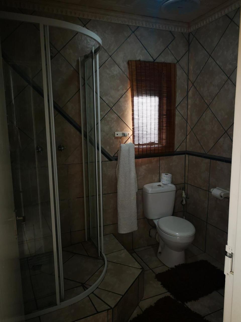 The Guesthouse Vanderbijlpark Dış mekan fotoğraf